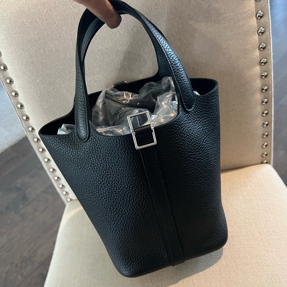 Brand new HERMES 18 Piction black and silver